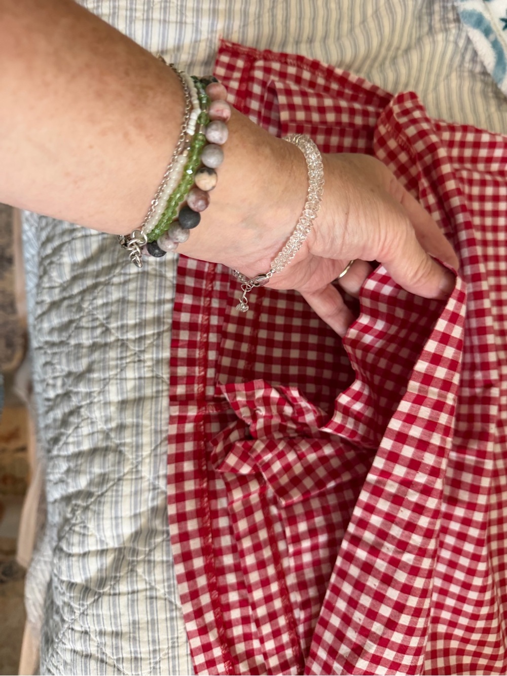 A. Byer Red Gingham Women's Skort - Classic Summer Style size 7 - Picture 2 of 6